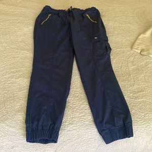 Stylish scrub pants!